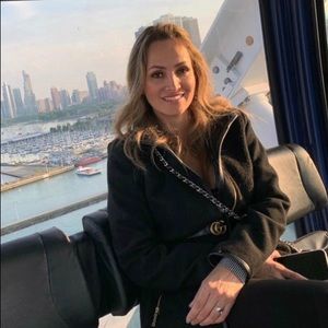 Meet your Posher, Patricia